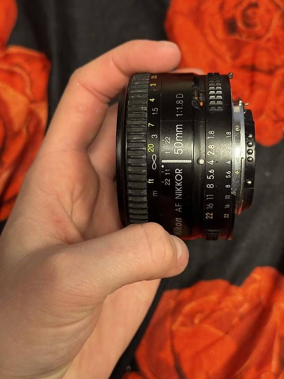 Obiettivi: AF NIKKOR 50mm 1:1.8D  – Usato da Busswil TG venduto da syl_85pl 4