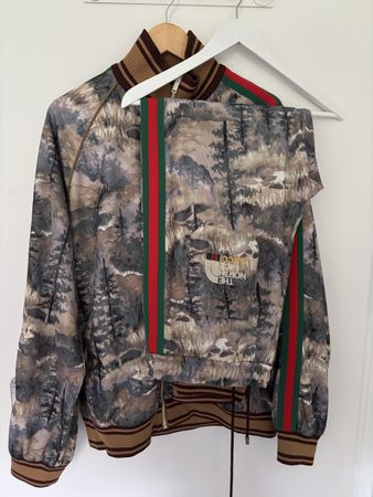 The North Face x Gucci Forest Anzug, Top Zustand, Grösse L