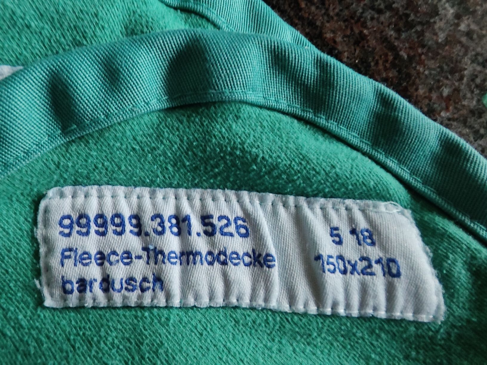 Coperte: Fleece - Thermodecke – Usato da Bätterkinden venduto da Elefantenzoo 3