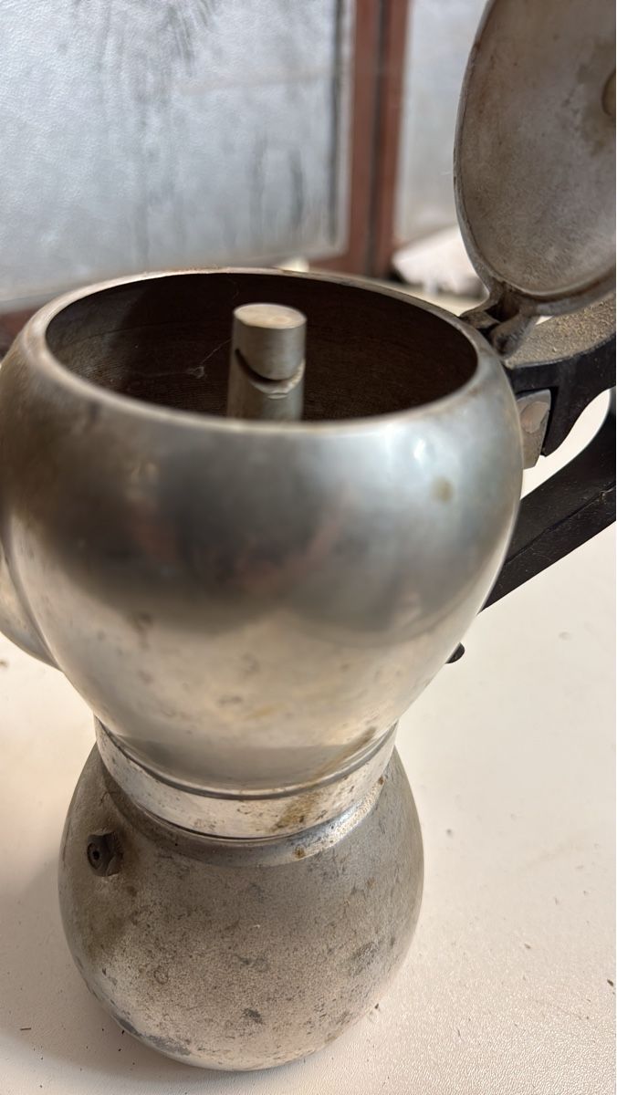 Macchine per caffè & Macchine per espresso: Espressokocher Metall gebraucht – Difettoso da Meienberg venduto da sony252