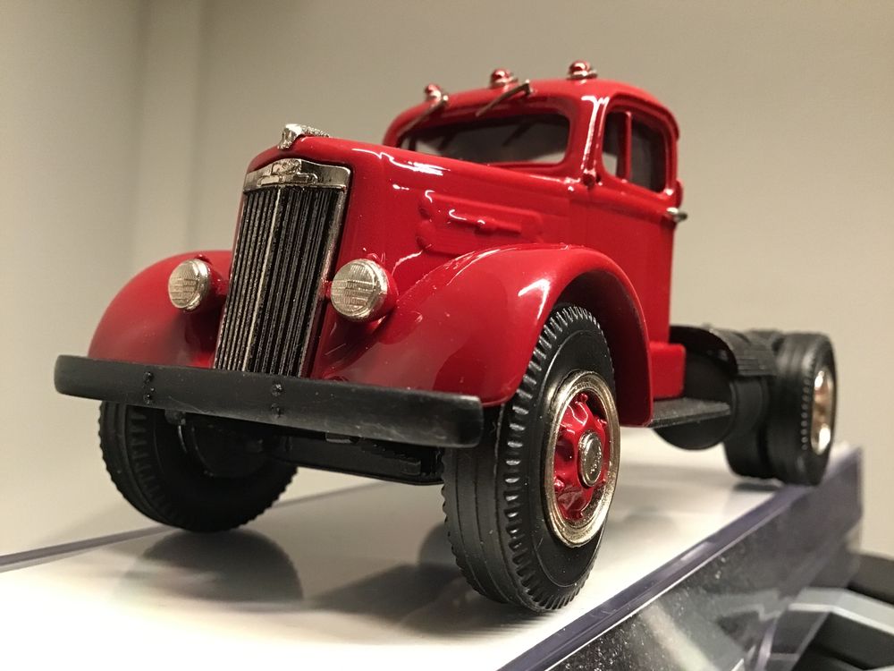 Miniature Brooklin Models 1/43 US36S - 1951 Crosley Sedan Delivery - Vert Métallique