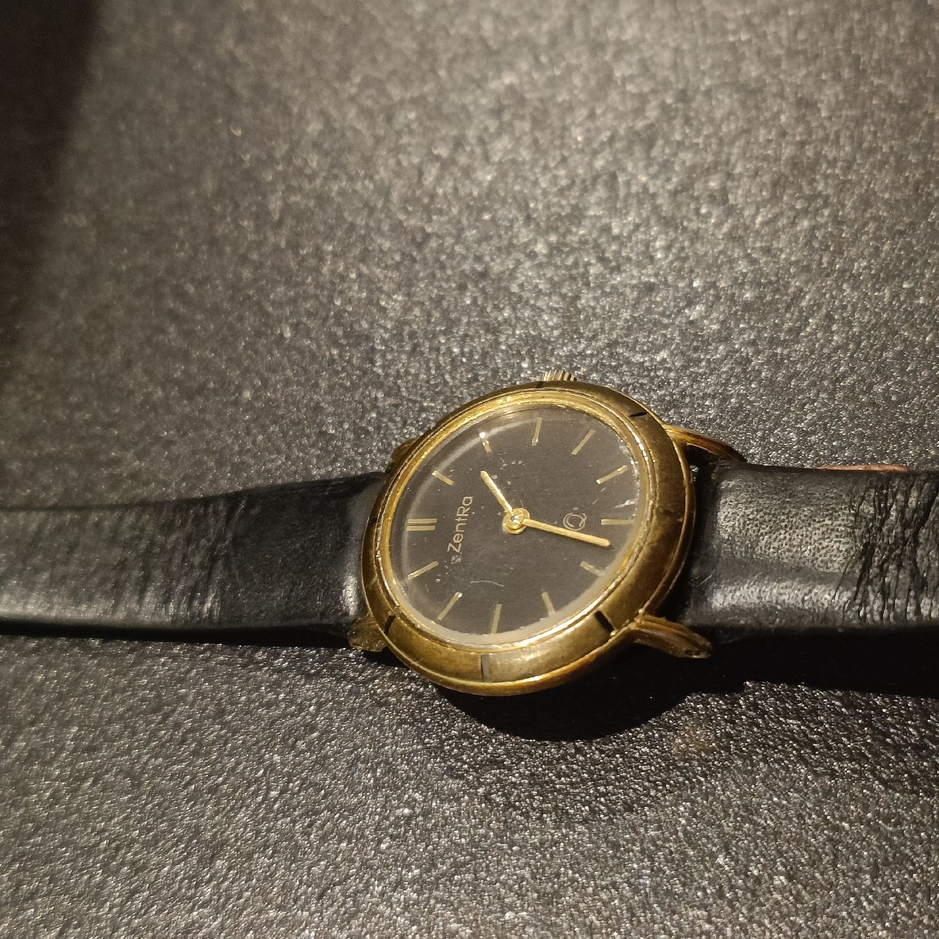 Uhren: Zentra Uhr – Gebraucht aus Giubiasco von giubi01 2