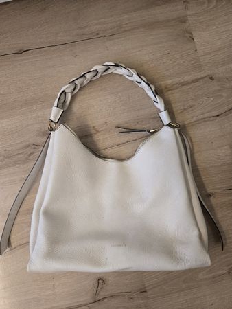 Coccinelle Handtasche Leder weiss geflochtener Henkel