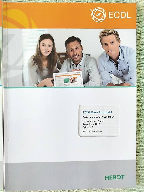 Libri: IT-Bücher Grundkenntnisse ECDL – Usato da Schwyz venduto da rap_z7ny