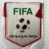Vintage Fanion/Wimpel  FIFA ITALIA '90   (13.5 cm / 11 cm)