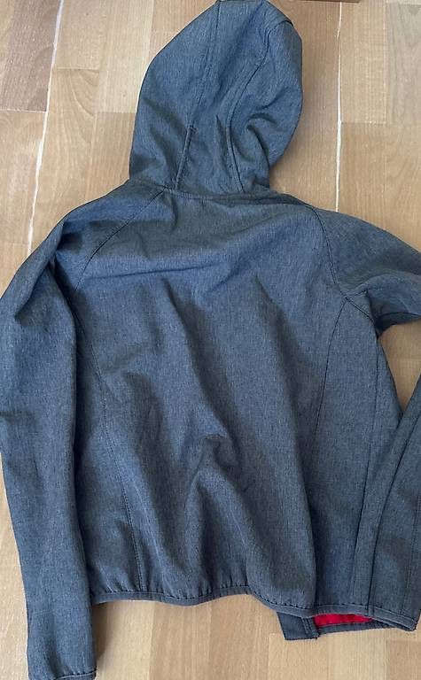 Giacche & Cappotti: Softshell Jacke - 12 Jahre ca 150cm – Usato da Tägerwilen venduto da ho__r7hj 2