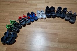 Jungen Schuhe 8x, Gr. 24-27.