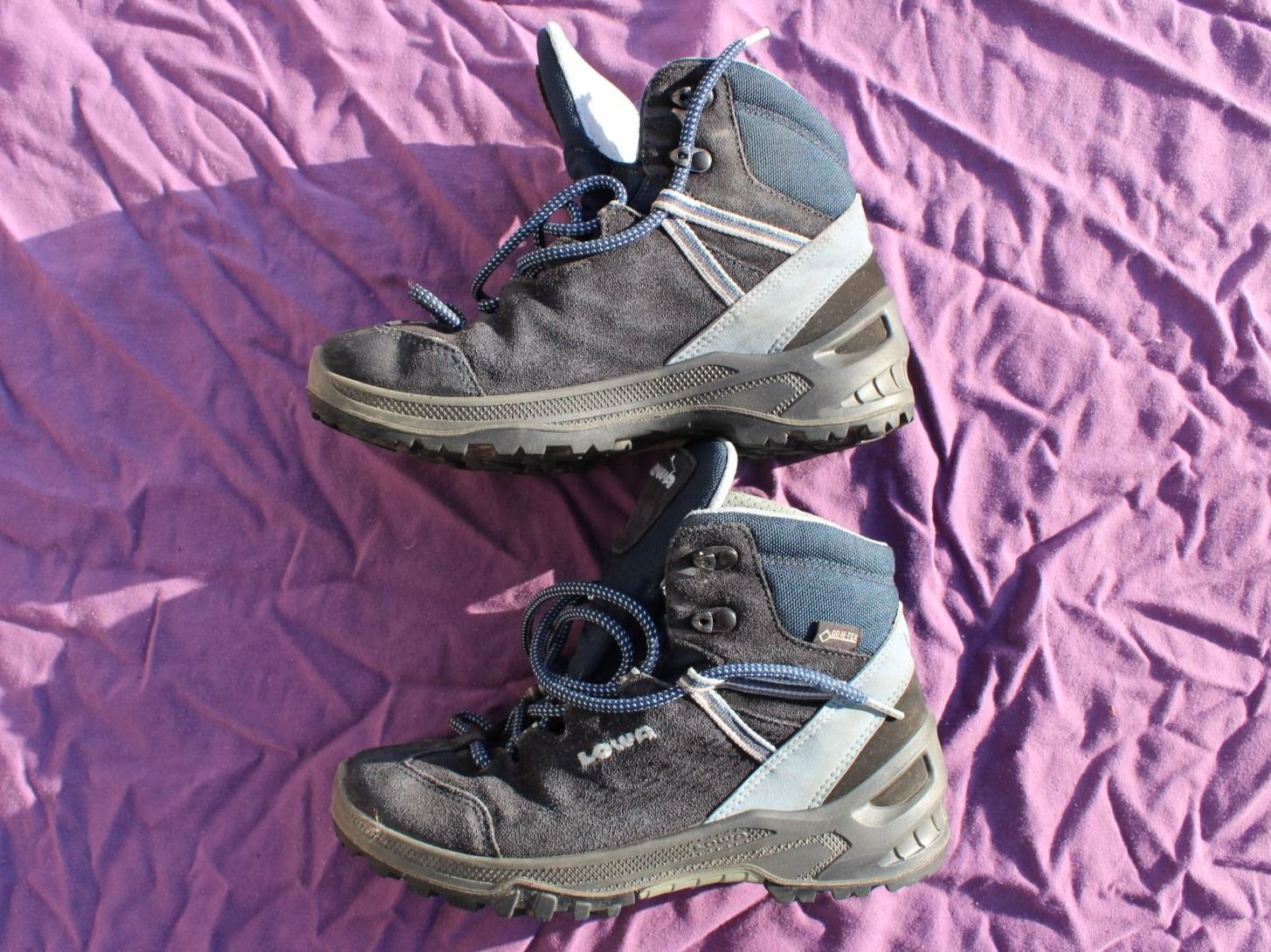 Lowa Scarpe da uomo: Wanderschuhe Lowa Arco 35 Neuwertig – Usato da Walliswil-Nbipp venduto da Speer516