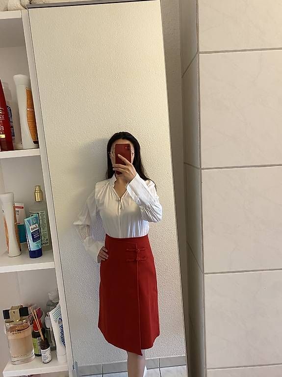 Röcke: Red skirt, XS/34 – Gebraucht aus Zürich von lin_z5xr