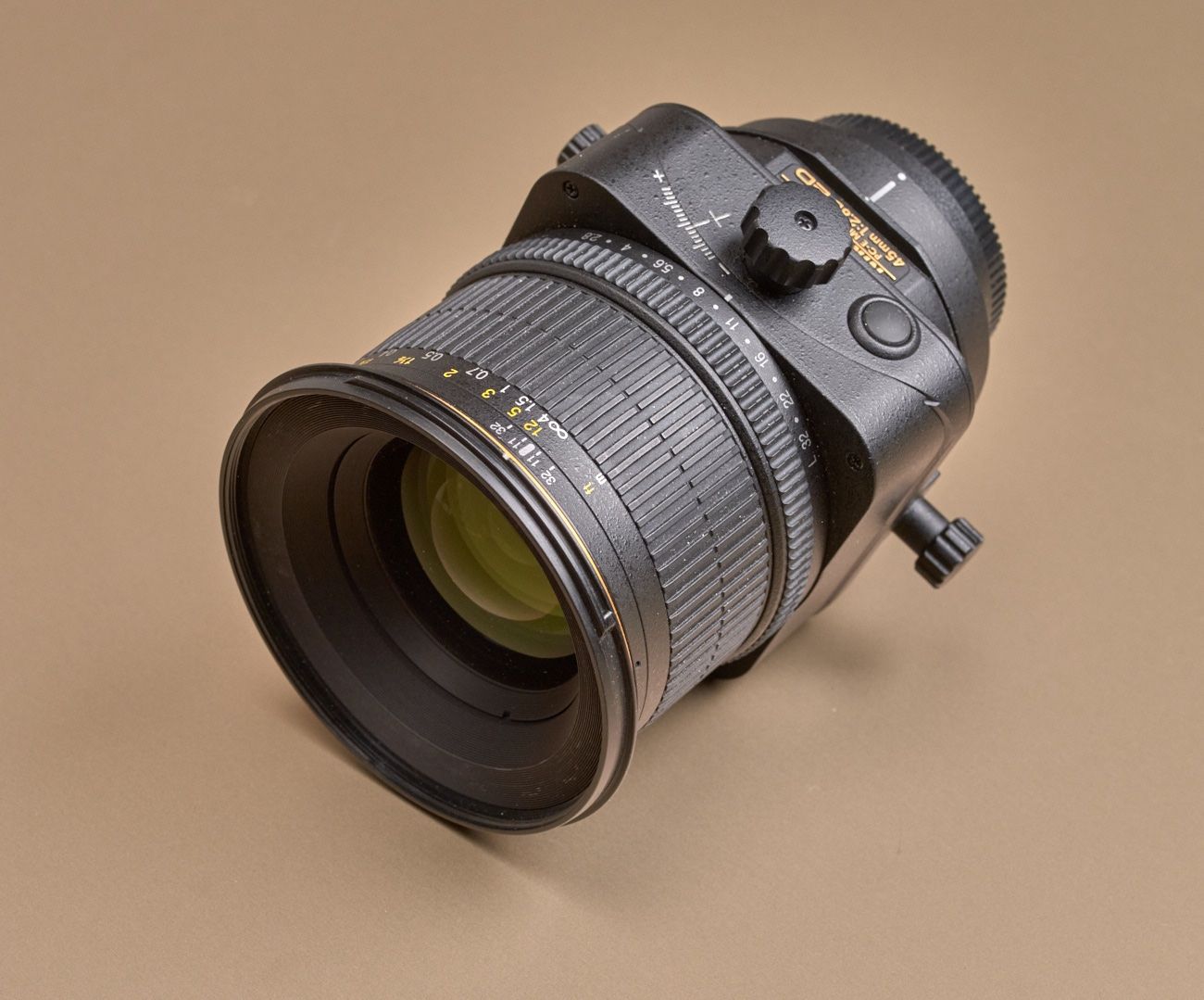 Nikon Obiettivi: Nikon Micro Nikkor PC-E 45 mm – Usato da LUZERN venduto da Gibraltarfoto 1