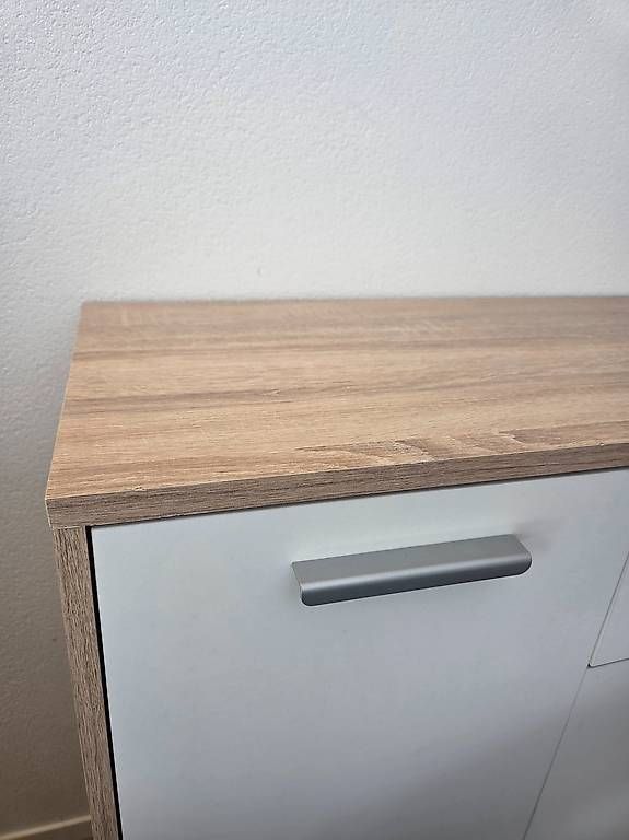 Cassettiere: Modernes Sideboard / Kommode - weiss & Holzoptik (149 cm) – Usato da Unterägeri venduto da Baracuda06 1