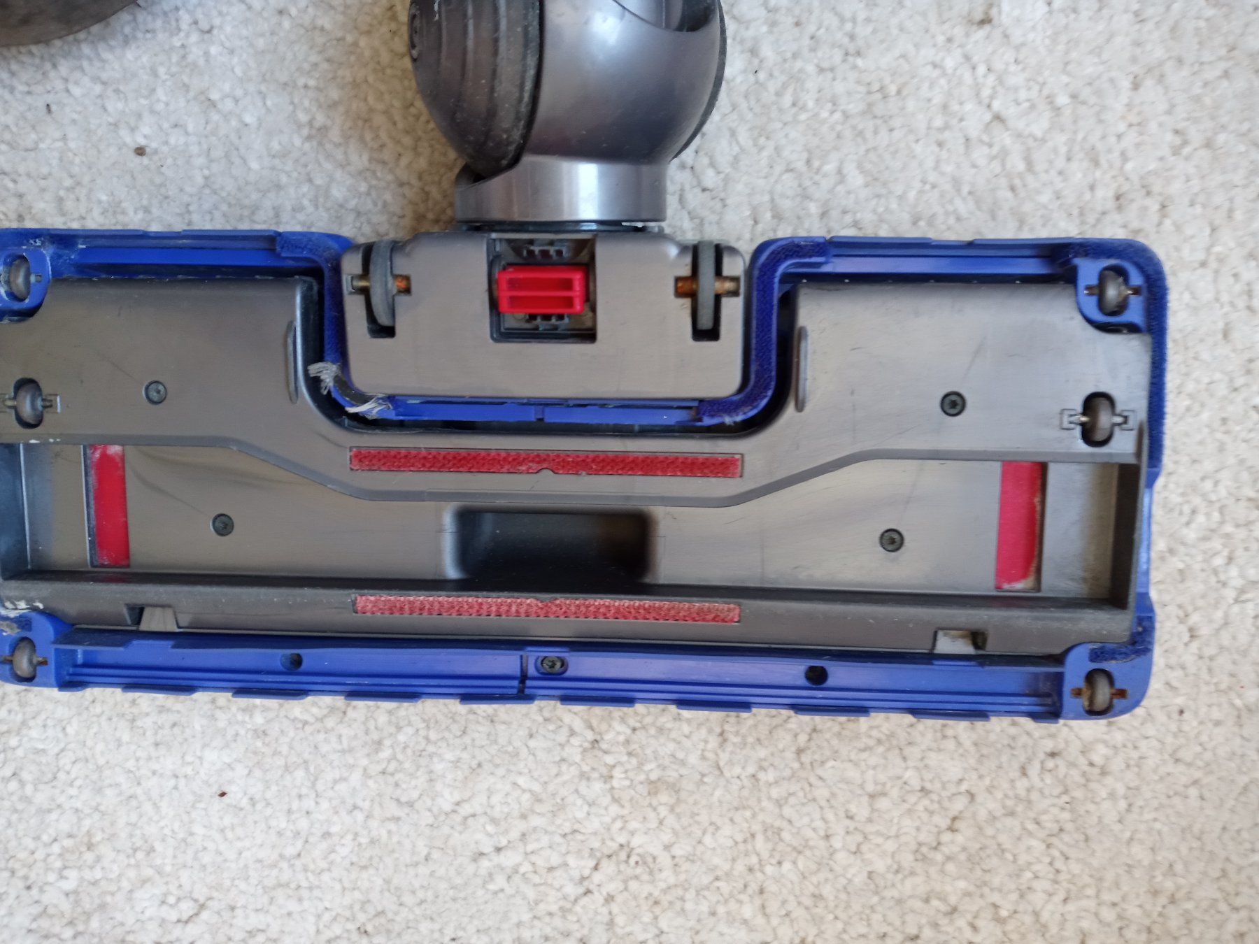 Dyson Aspirapolveri & Accessori: Dyson Big Ball Parquet 2 Staubsauger – Usato da Prez-vers-Siviriez venduto da Monija70 5