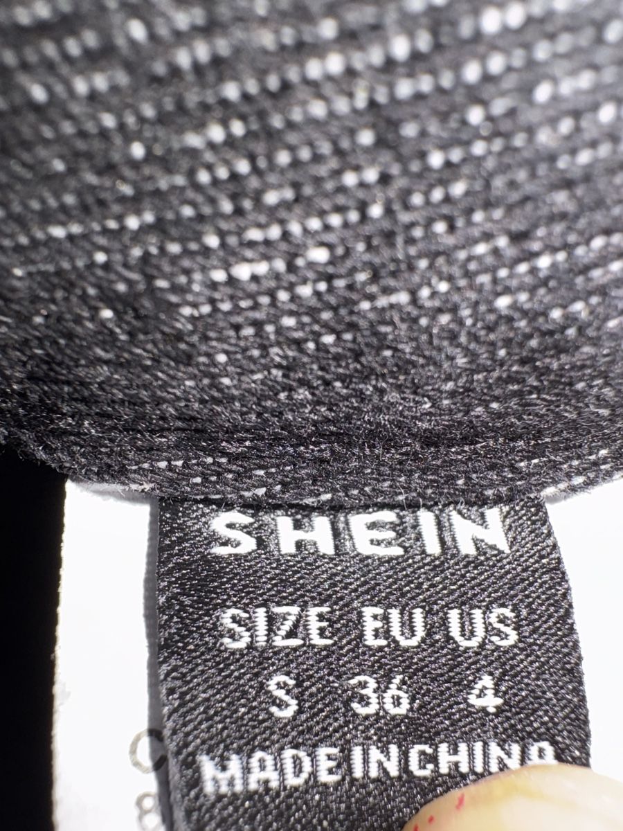 Shein Jeans: Schwarze Jeans, High waist, Gr. 36 / S – Gebraucht aus Beromünster von msklef 4