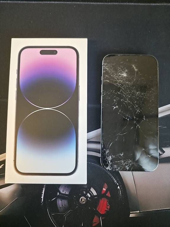 Handys / Smartphones: Iphone 14 Pro 512 GB Deep Purple – Defekt aus Herisau von and_zky9