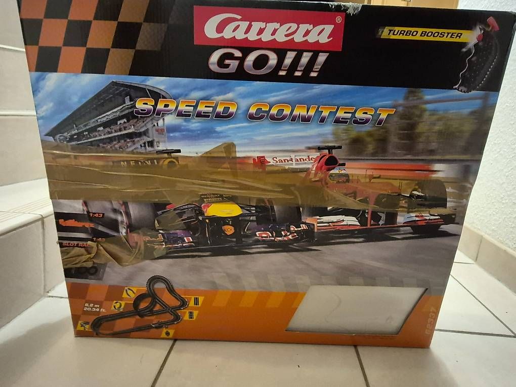 Carrera Spielzeuge: Circuit 24 Carrerra GO – Gebraucht aus Lausanne 25 von Dechipre