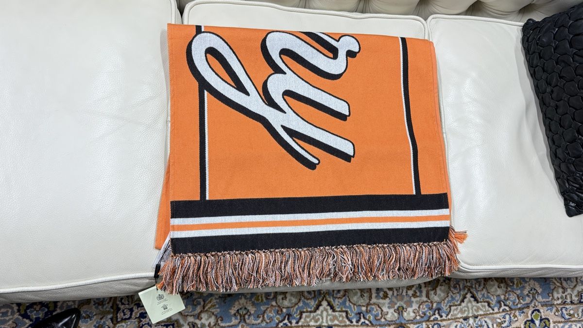 Burberry Foulard & Sciarpe: Burberry Schall neu – Nuovo e nell'imballaggio originale da Lachen SZ venduto da HelvetiaLuxury