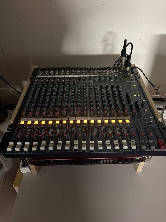 Yamaha Platines de mixage: Mischpult Yamaha MG206C-USB – D'occasion à Bätterkinden par Lucasc