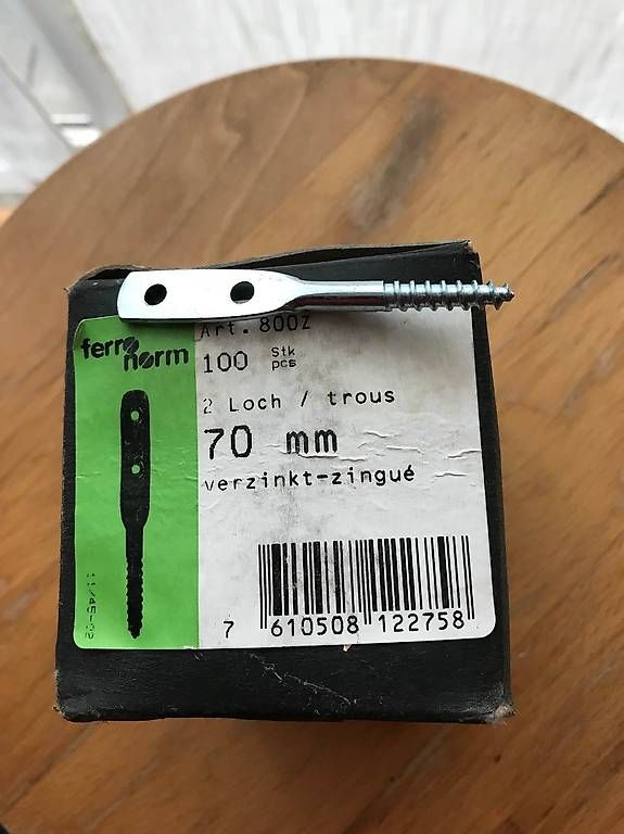 Eisenwaren: articles de quincaillerie divers – Gebraucht aus Martigny von metaflex