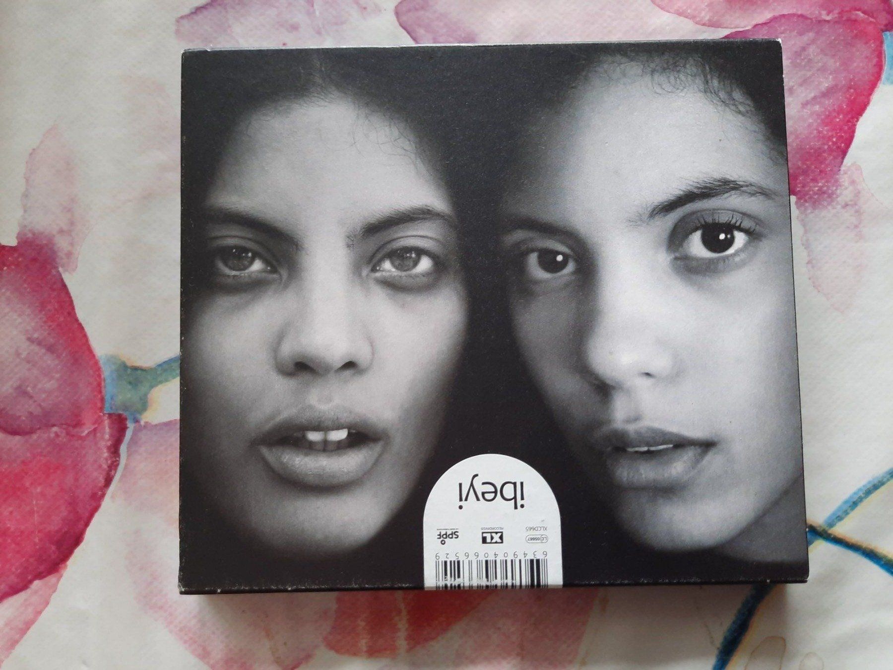 CDs: CD Ibeyi - Ibeyi (2015) – D'occasion à Pully par bro_n52j
