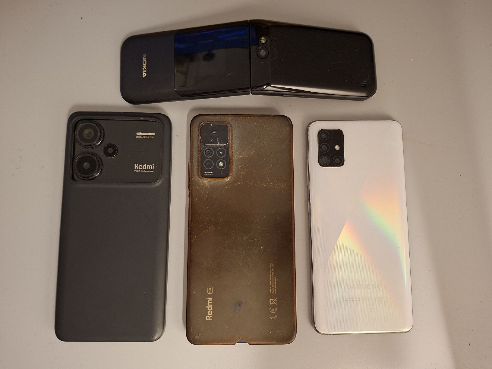 Telefoni cellulari / Smartphones: Div. Handys – Difettoso da Boswil venduto da sch_8h5y