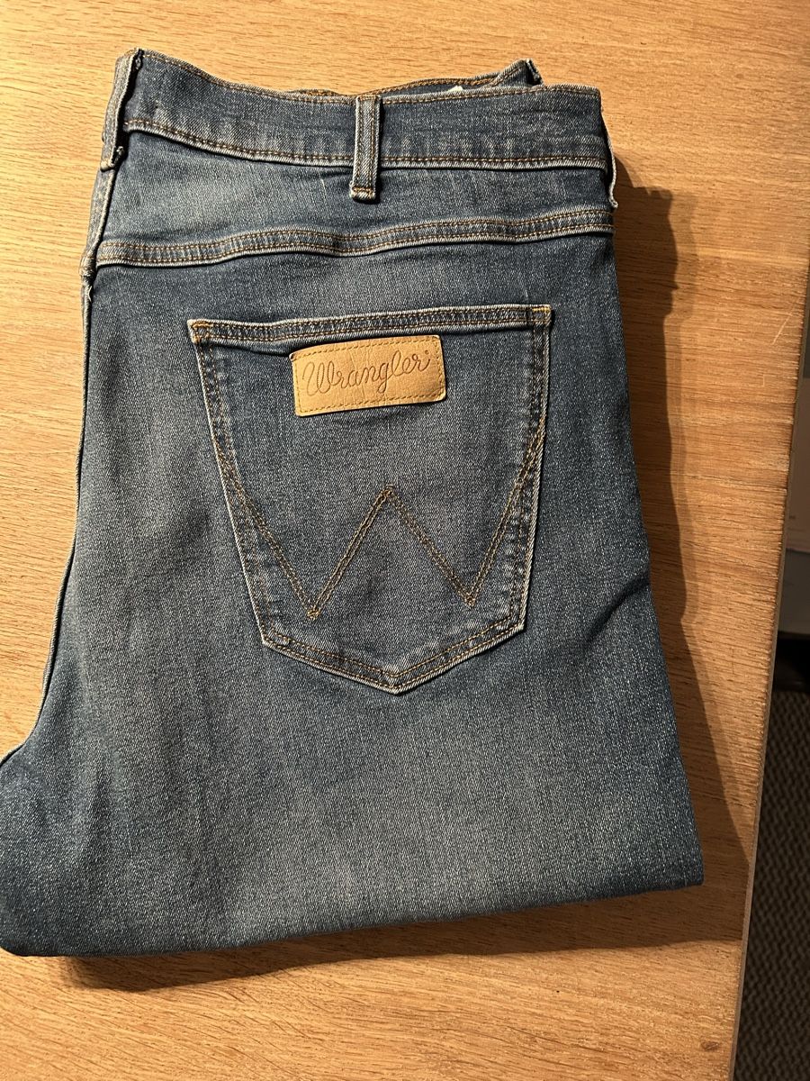 Jeans: Herren Jeans – Usato da Dagmersellen venduto da Lei1970 5