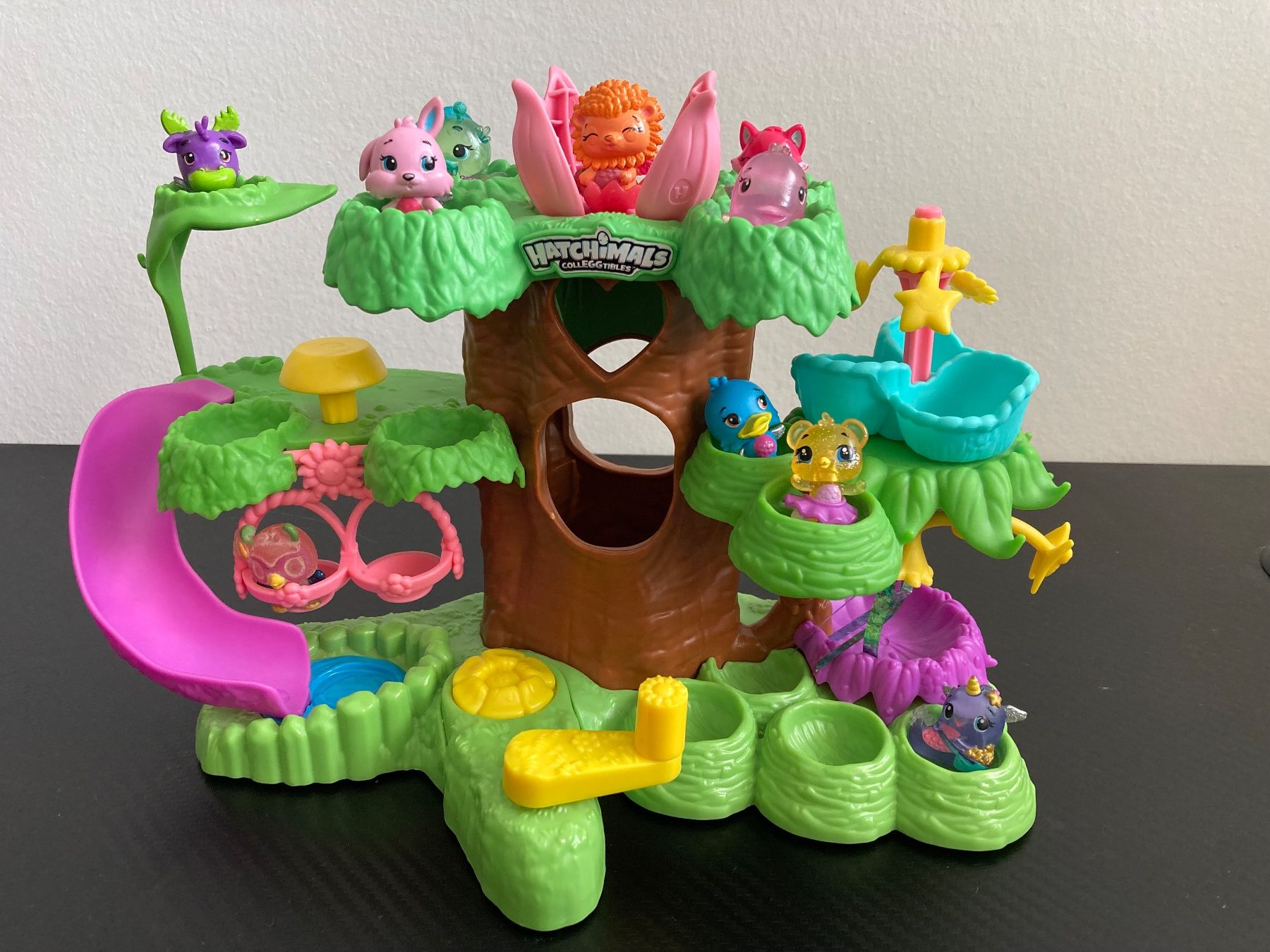 Hatchimals Spielzeuge: Hatchimals Treehouse Playset Toy with Figures. – Gebraucht aus Ettingen von mis_68gg 2