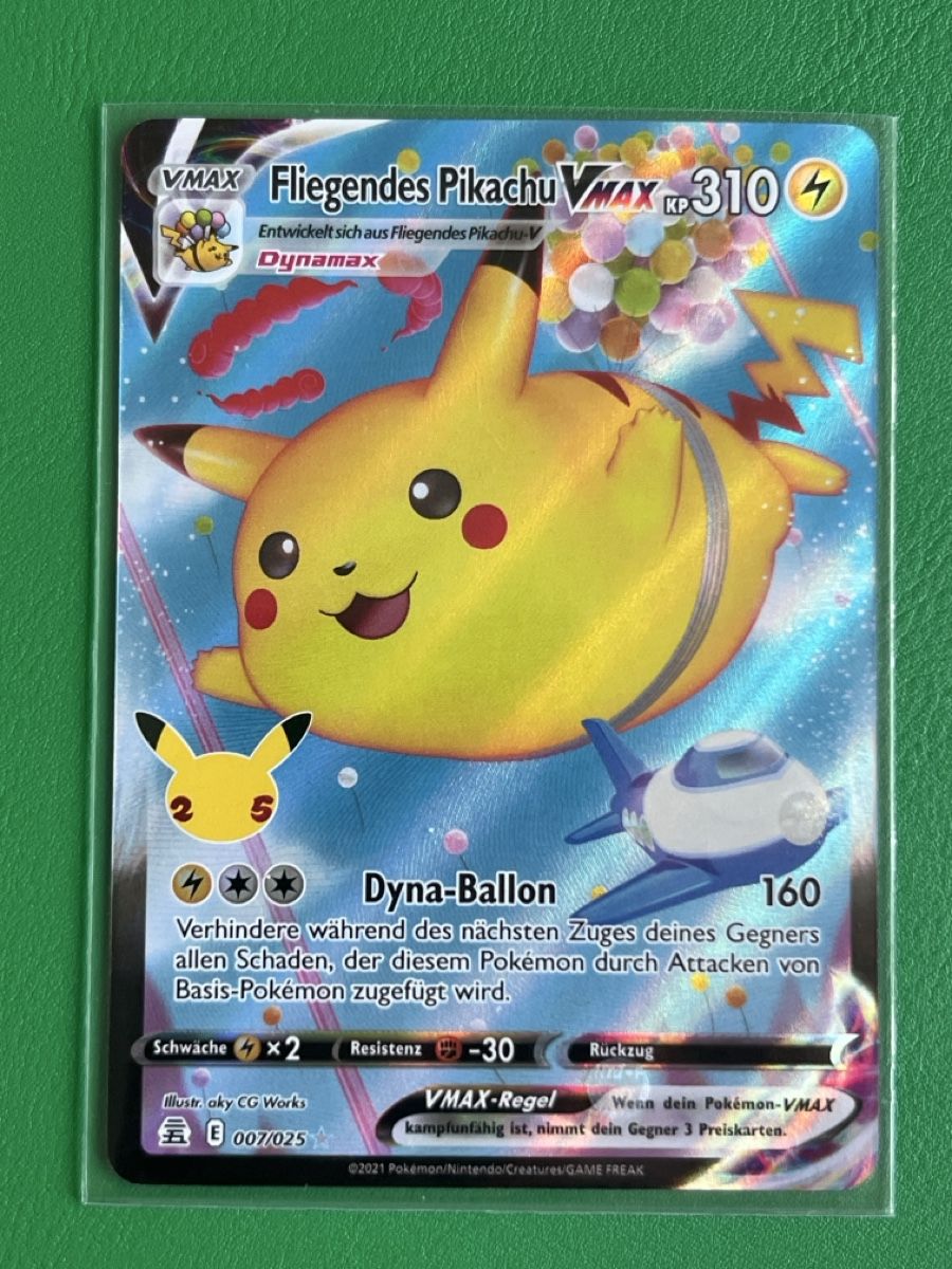 Pokémon Carte collezionabili: Pokemon fliegendes Pikachu VMAX CEL 007 DE Celebrations – Nuovo (secondo la descrizione) da Lommiswil venduto da diti_89