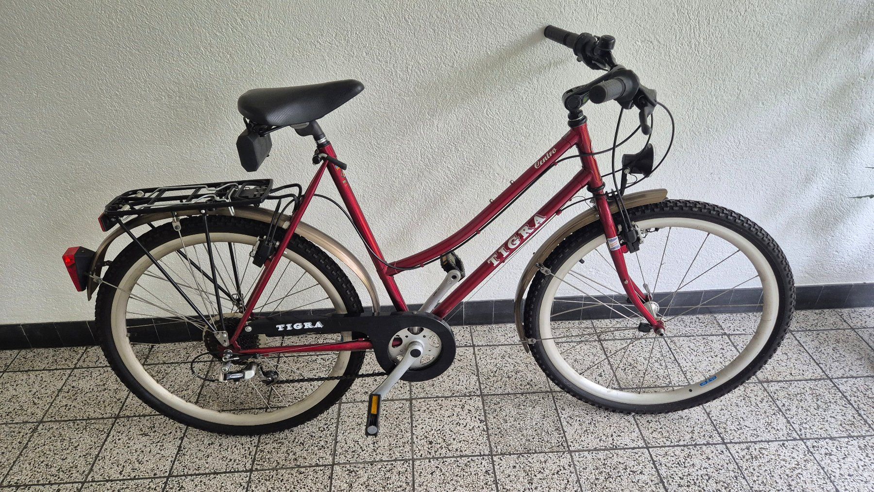 Velos: Damenvelo / vélo dames Tigra – Gebraucht aus Basel von Cellostoffeli