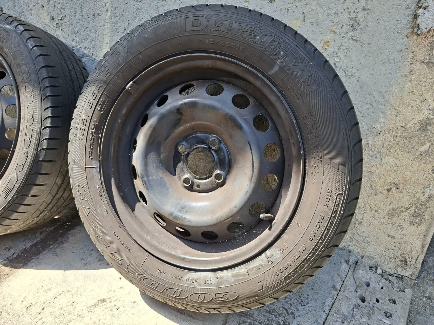 Goodyear Pneumatici & Ruote complete: Auto-Pneu – Usato da Villmergen venduto da e-pro