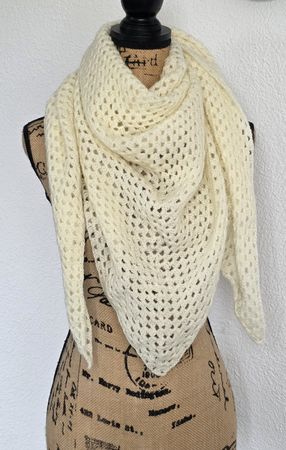 Warmer Schal, Handgestrickt, Dreieckstuch, Winter, Neu!