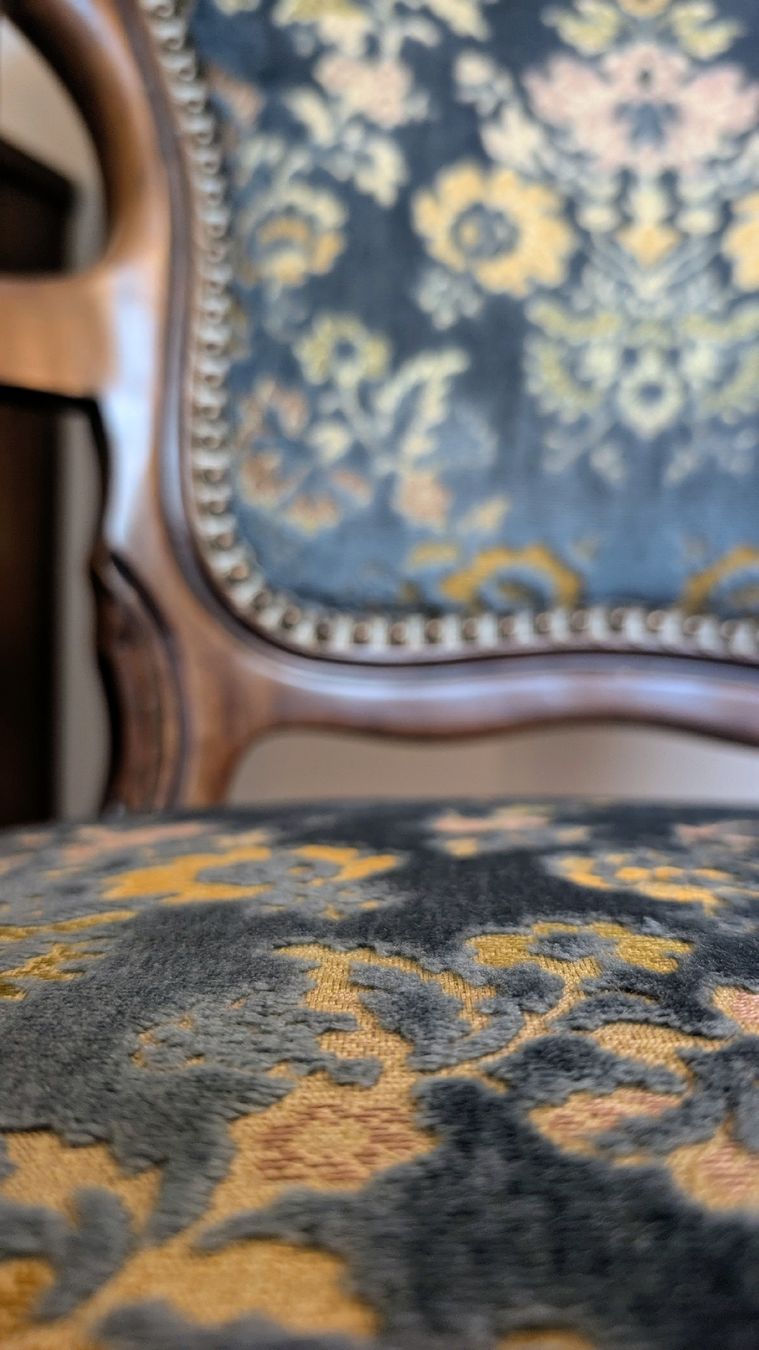Sessel: Vintage Sessel / Fauteuil mit Blumen-Muster  – Gebraucht aus Zürich von Kmrx74 2