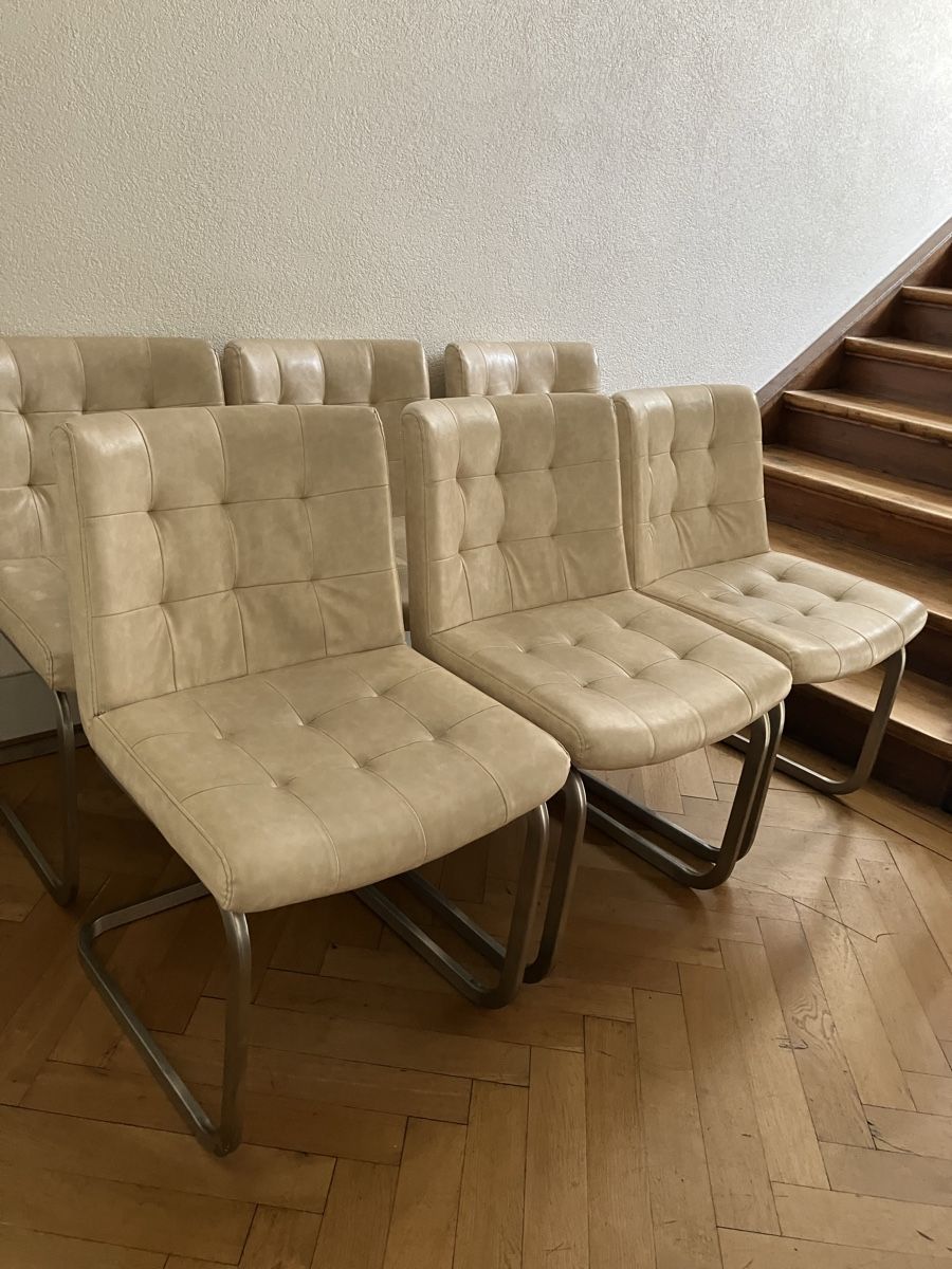 Chaises: 6 Freischwinger Echtleder – D'occasion à Zürich par emm_6ht8 2