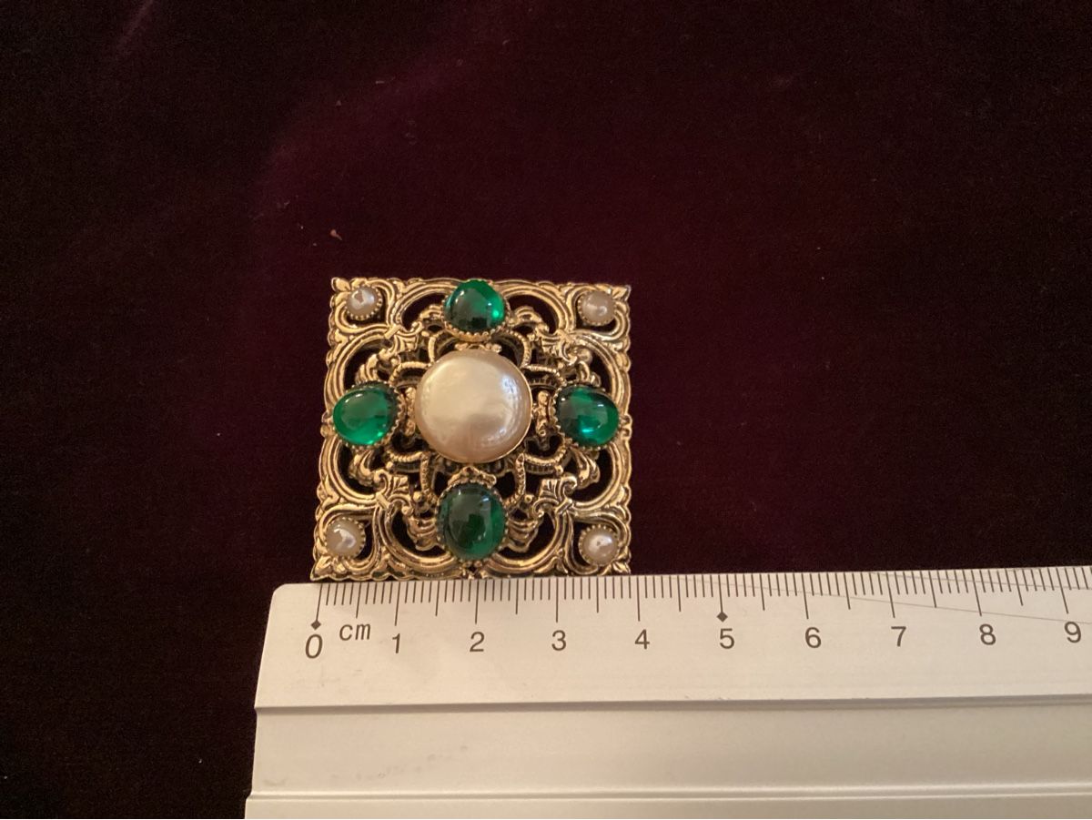 Broches & Aiguilles: Broche vintage – D'occasion à fribourg par iris18 1