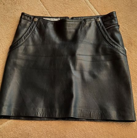 Luxus Leder Mini-Jupe Kookaï in schwarz Grösse 36