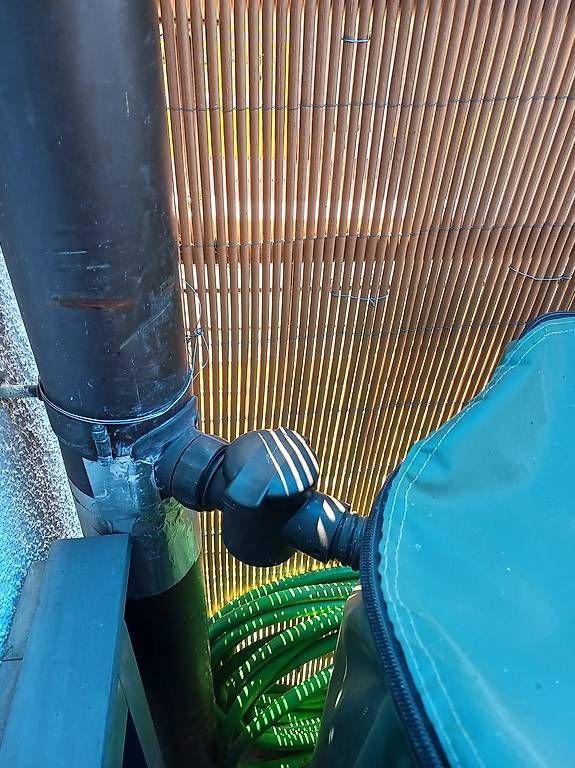 Abbeveratoi e trogoli: Faltbare Regentonne 250 Liter  – Usato da Riedholz venduto da Dieter_Pfeiffelmann 1
