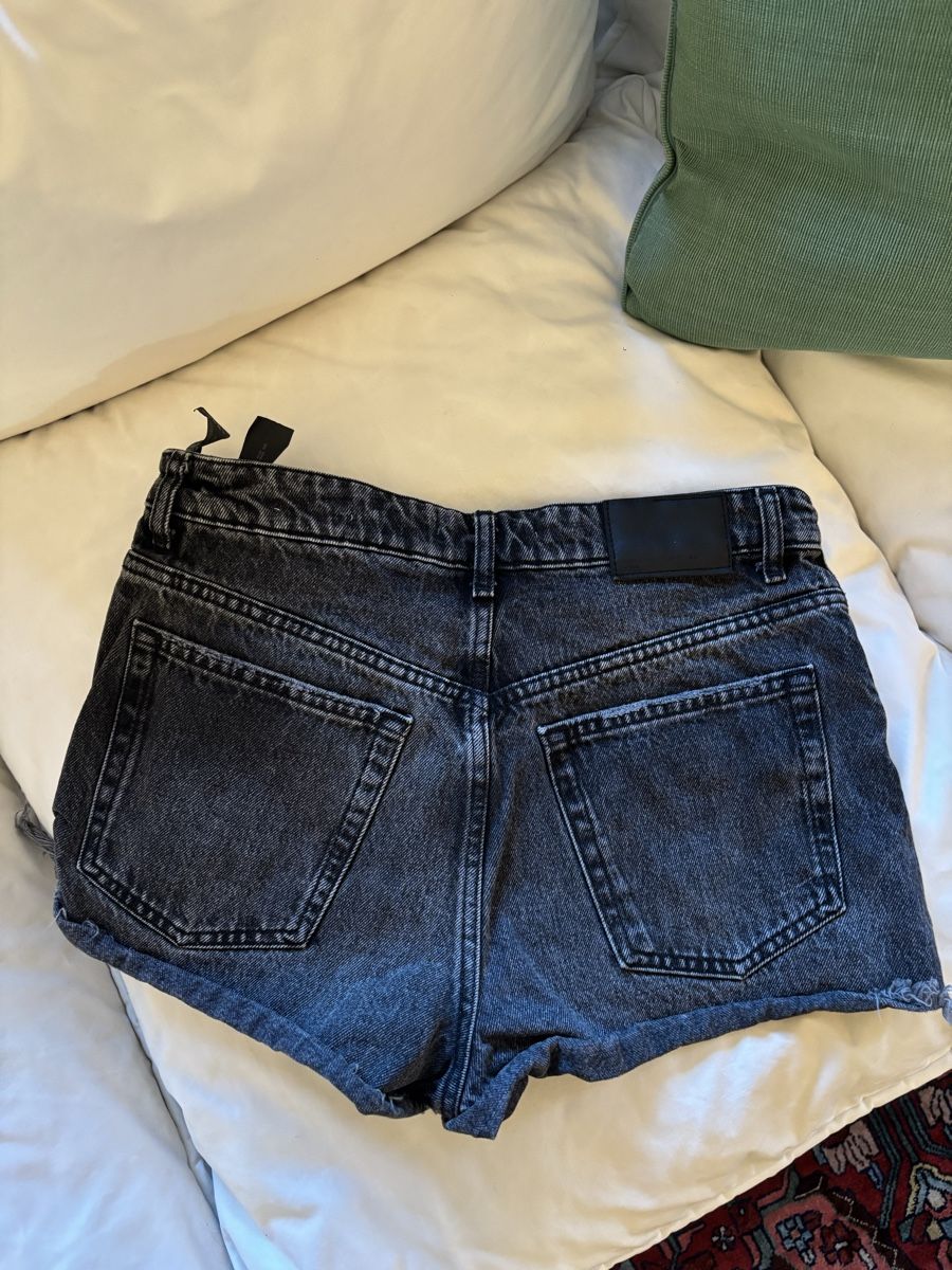 Zara Jeans: Zara denim shorts – Neuf (Voir description) à Zürich par Flo021000 2