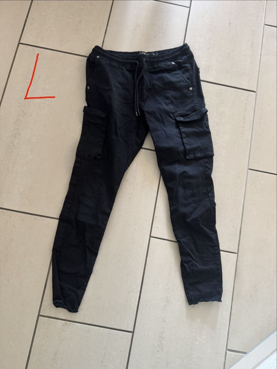 Pantalons: Stoff- Cargo- Hosen – Neuf (Voir description) à Bottenwil par NadjaP.