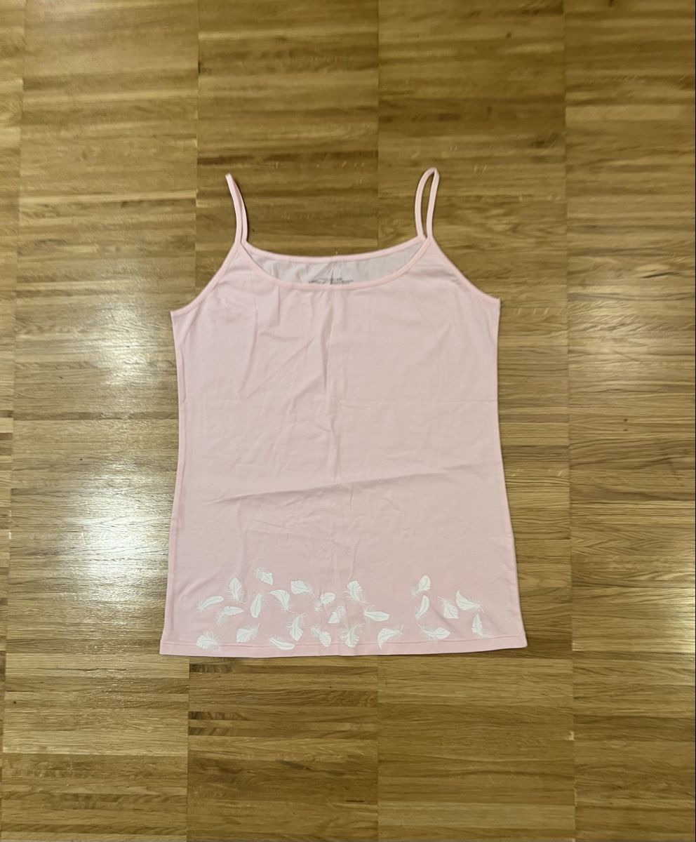 Top: Light pink top – Nuovo (secondo la descrizione) da Adliswil venduto da Marjin