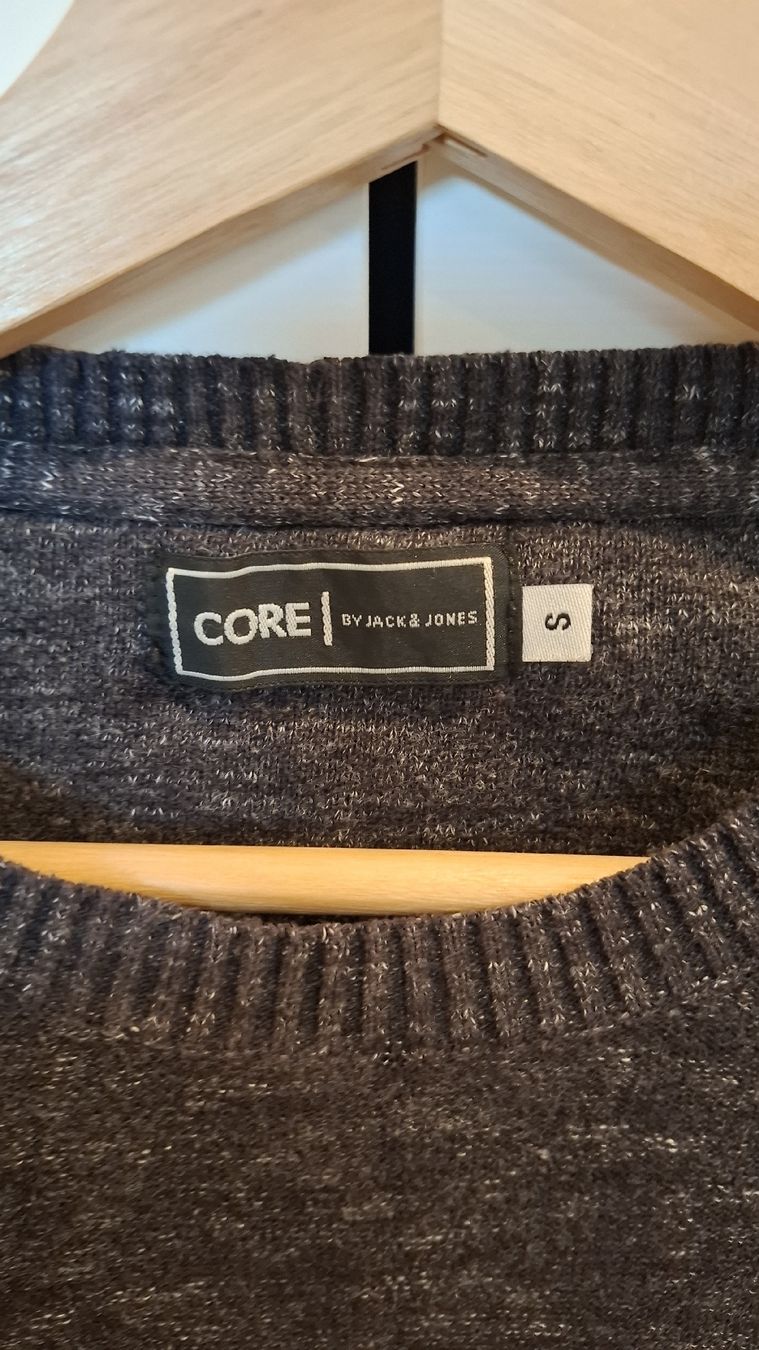 Jack & Jones Pullover & Sweatshirts: Pull-over Core by Jack & Jones gris chiné taille S – Gebraucht aus Nyon von ker_dn7h 1
