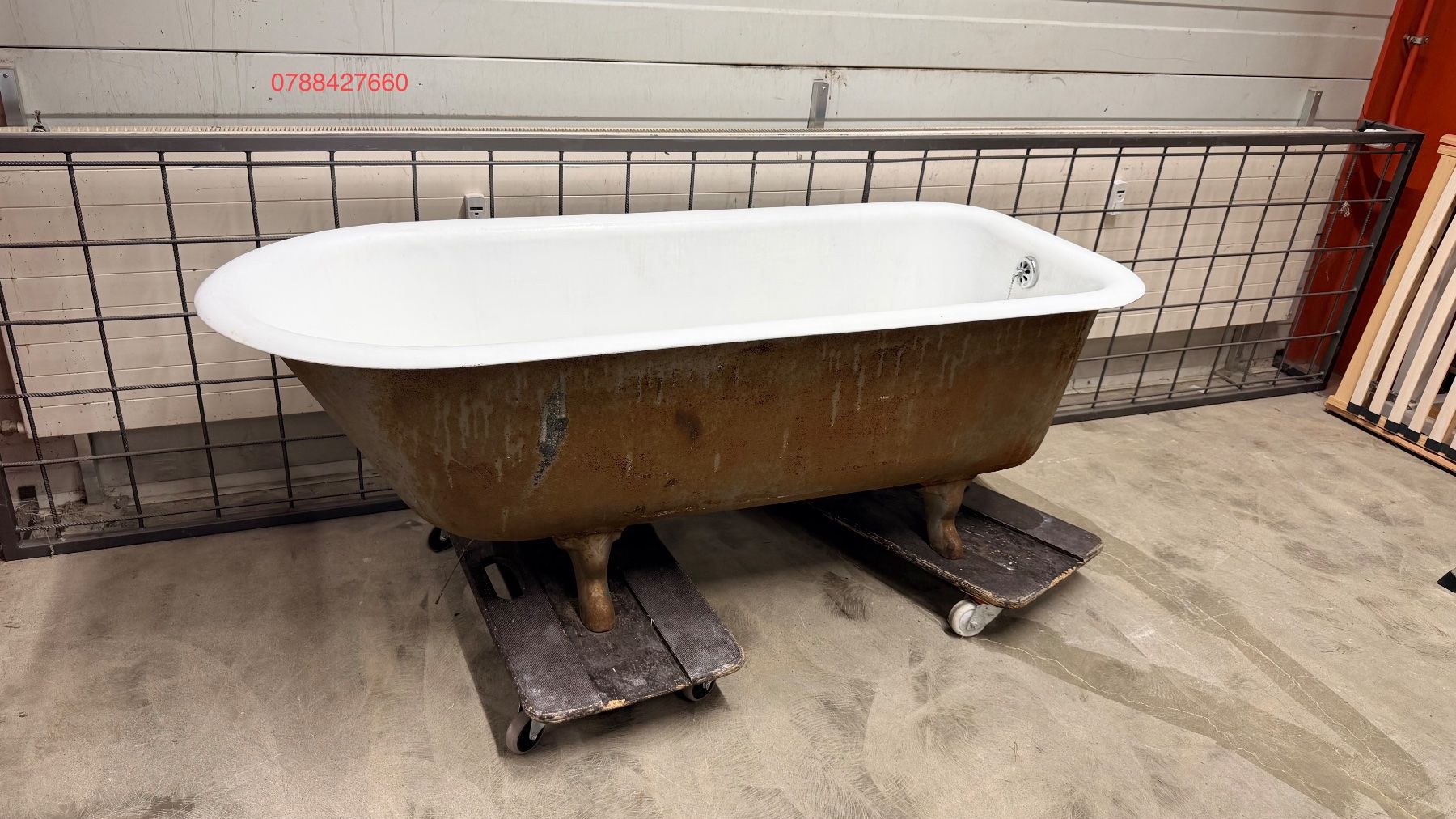 Vasche da bagno: baignoire vintage émaillé – Usato da Biel/Bienne venduto da pvintage
