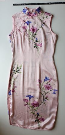 Qipao / Kleid aus Seide (traditioneller asiatischer Stil)