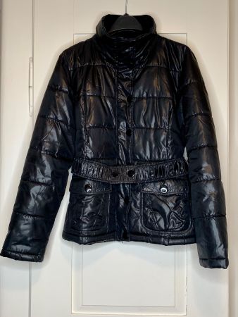 Schickes Schwarzes Damen Winterjacke 40