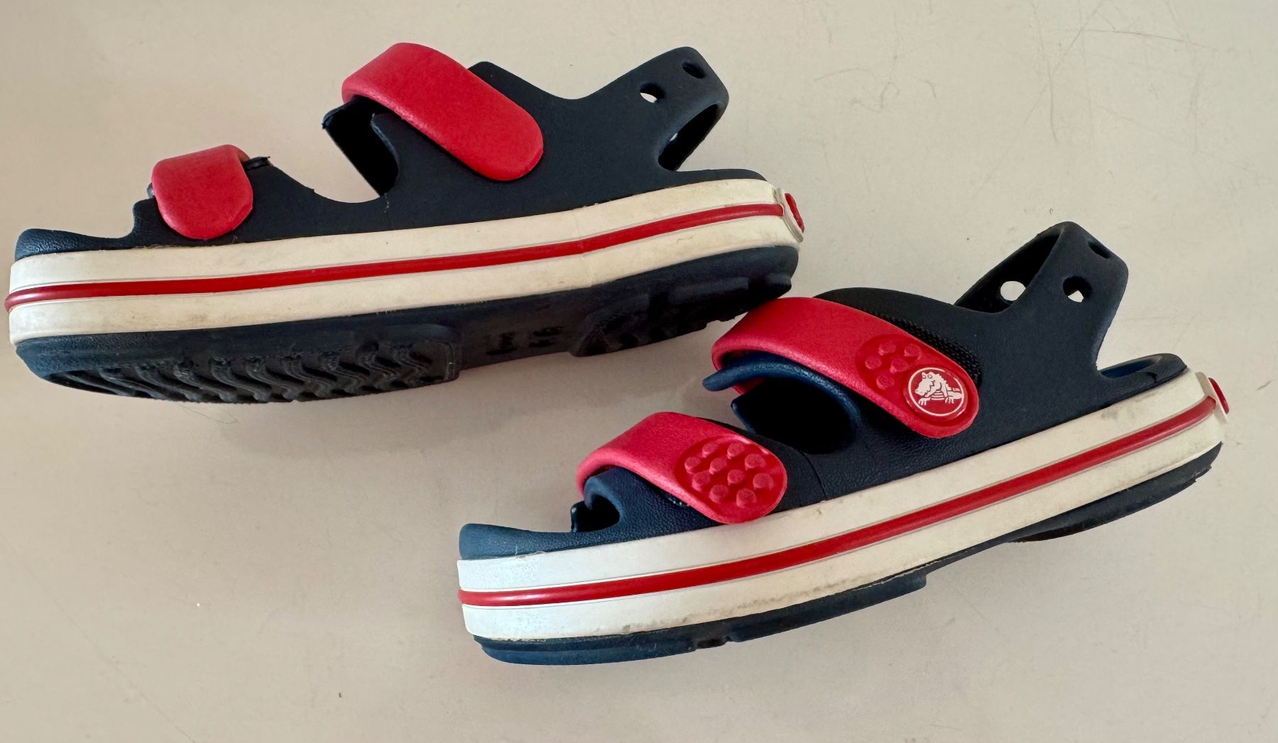 Crocs Scarpe per ragazzi: Crocs Sandalen, Grösse C8 – Usato da Männedorf venduto da Positive81 1