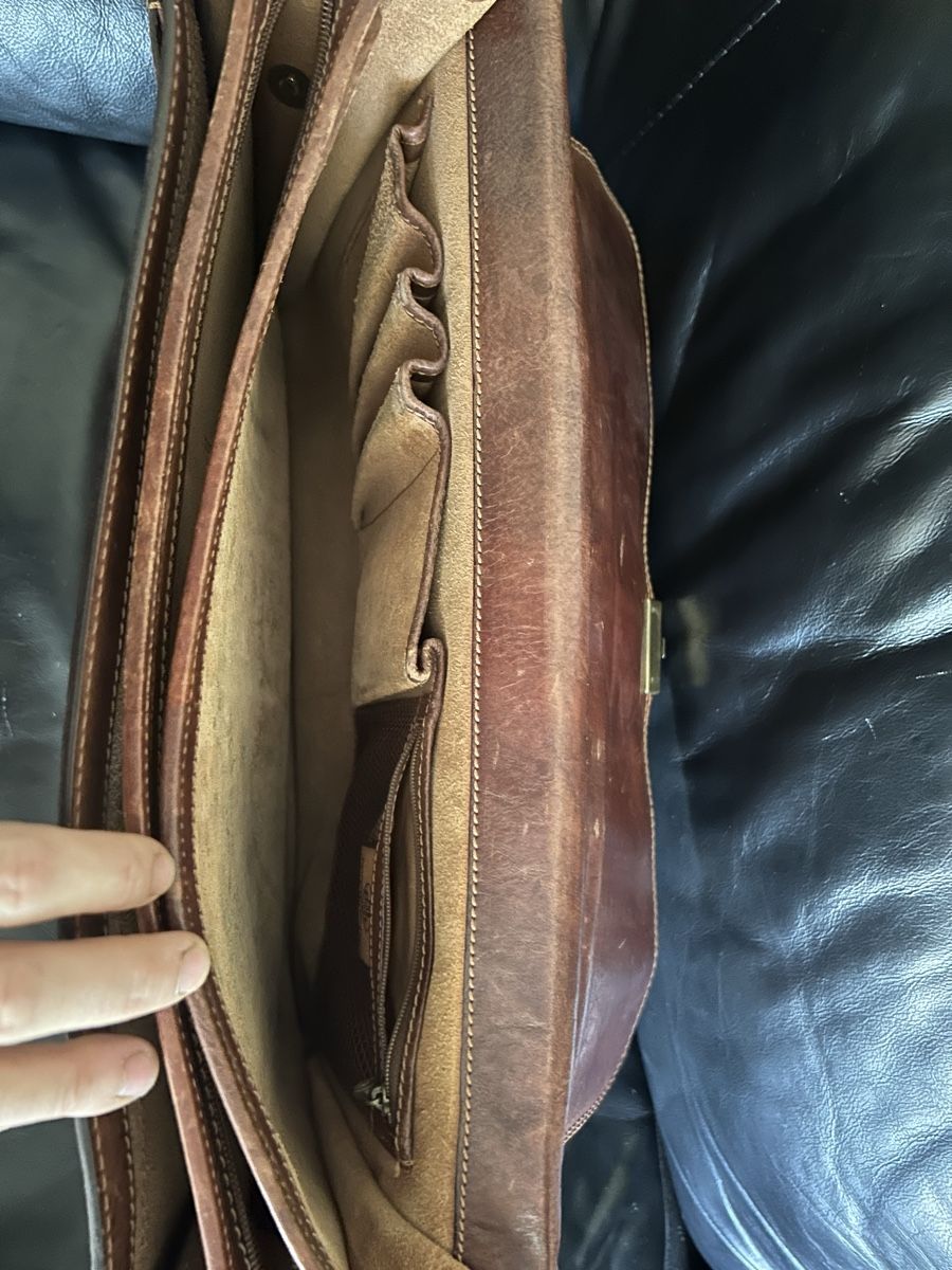 Valigie & Borse: Alte Ledertasche Aktentasche  – Usato da Bülach venduto da larson27 5