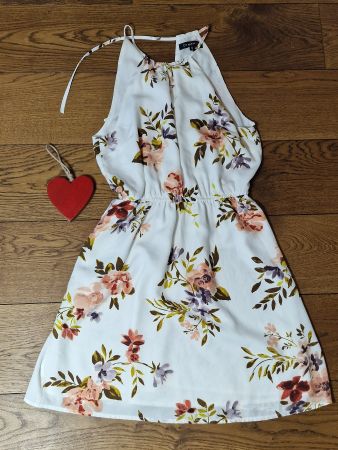 Kleid Dynamite Blumenmuster weiss Grösse S neuwertig