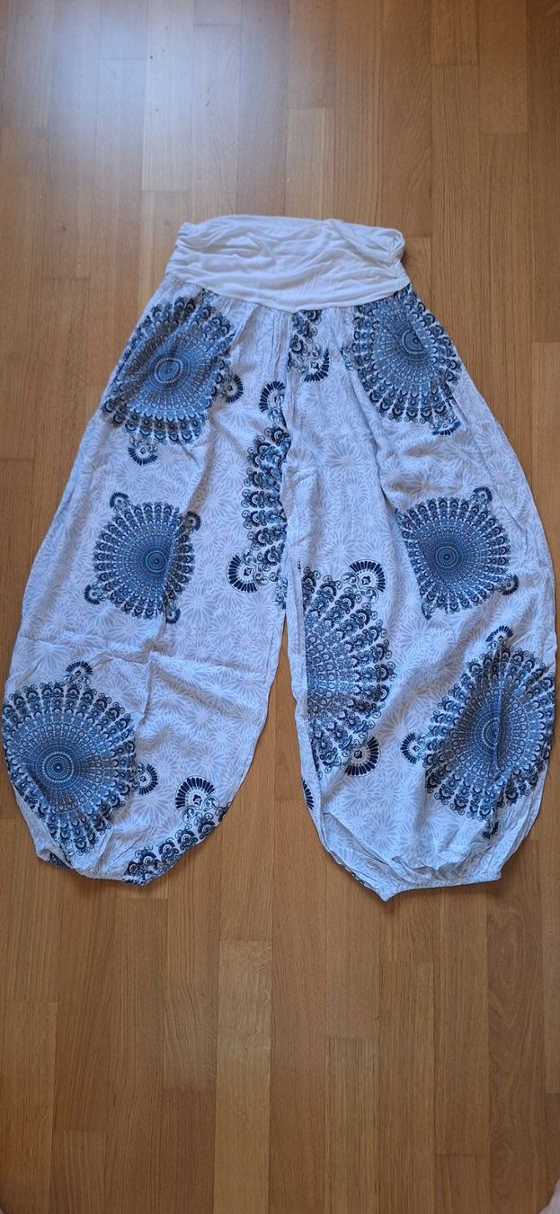 Pantaloni: pantalon d'été – Nuovo e nell'imballaggio originale da Lussery-Villars venduto da pousinete02 2