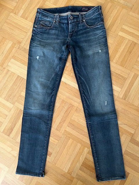 Diesel Jeans: "Diesel" Jeans Denim Gr. 29 = Gr. 37 – Nuovo (secondo la descrizione) da Walenstadt venduto da ricamul