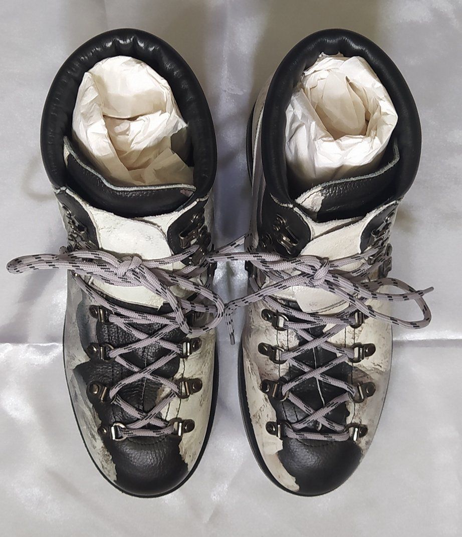 Moncler Chaussures hommes: Moncler x Dan Holdsworth Blackout Collection Boots – Neuf (Voir description) à Arlesheim par Jokerman69 1