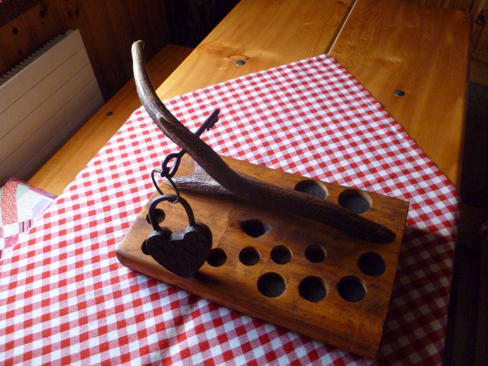 FytStycale Metall-Schreibtischschrank Mit Schloss - Sicher Aufbewahrung Für Wertgegenstände