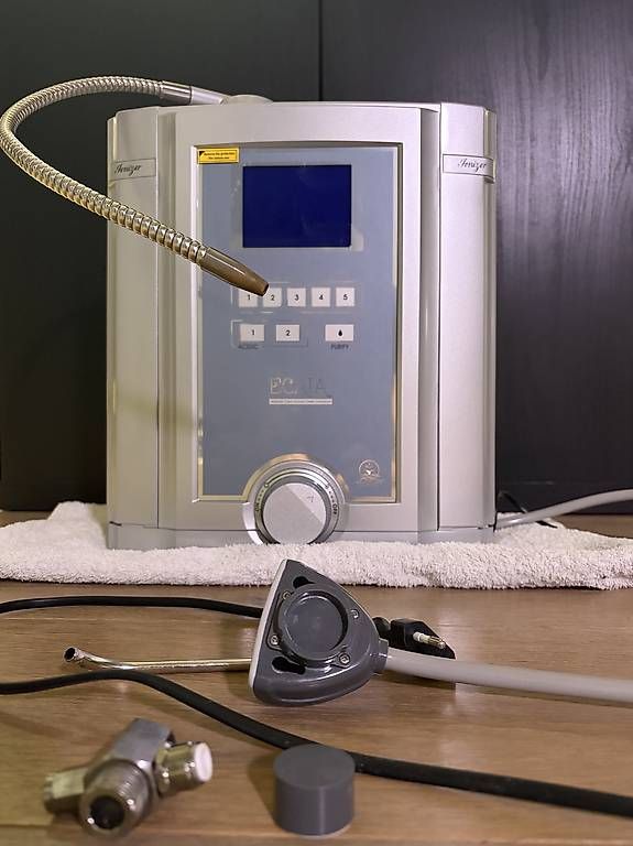Appareils de cuisine: Sanuslife Ionizer – D'occasion à Binningen par Freemischi